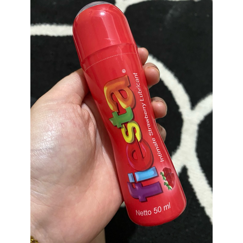 Fiesta Strawbery intimate lubricant
