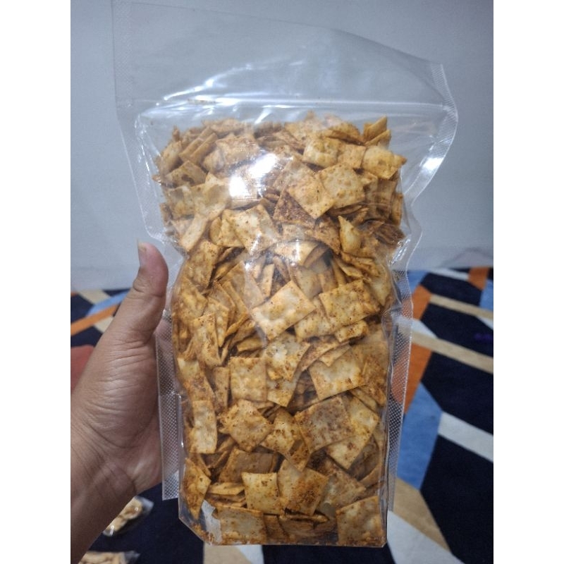 

JajanansistQorry Kripik pangsit pedes asin gurih 500gr