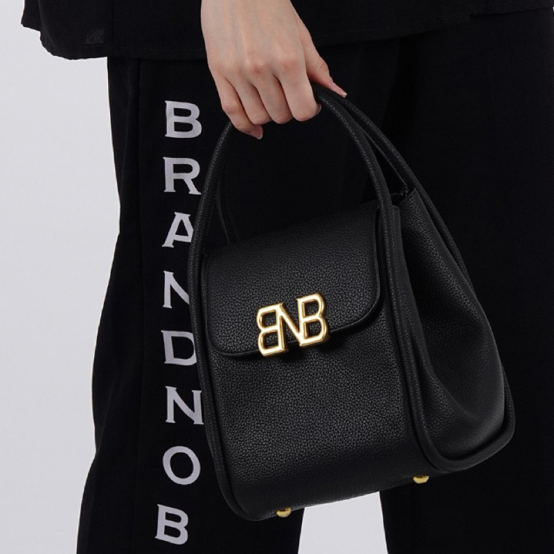 (Preloved) BNB CAMDEN BAG 100% Original BrandNoBrand