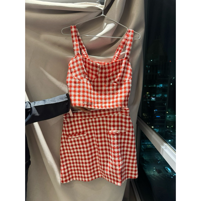 one set tweed brand oudre