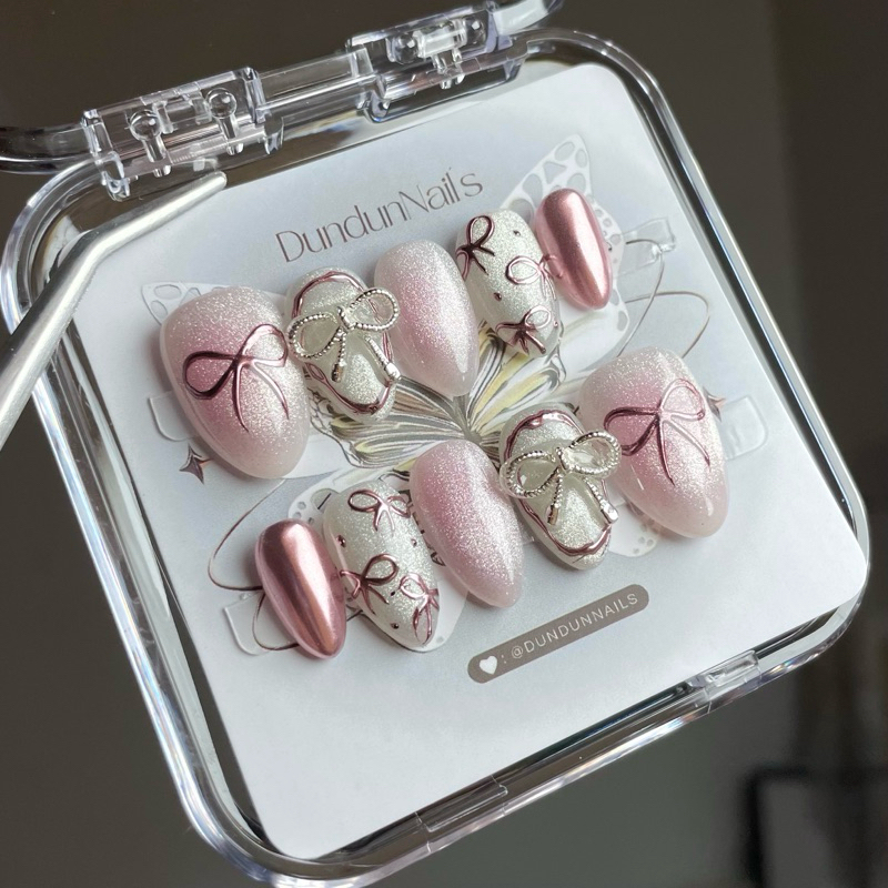 A70 FREE BOX Pink chrome coquette nails by dundunnails | custom nail art premium