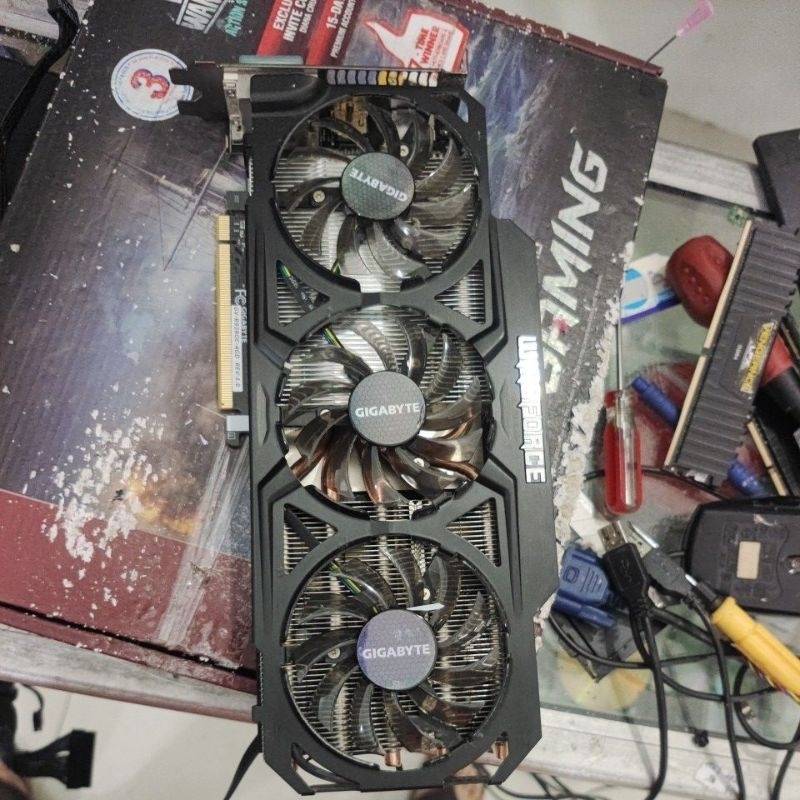 VGA Gigabyte r9 290 4gb 256bit ddr5 gamimg