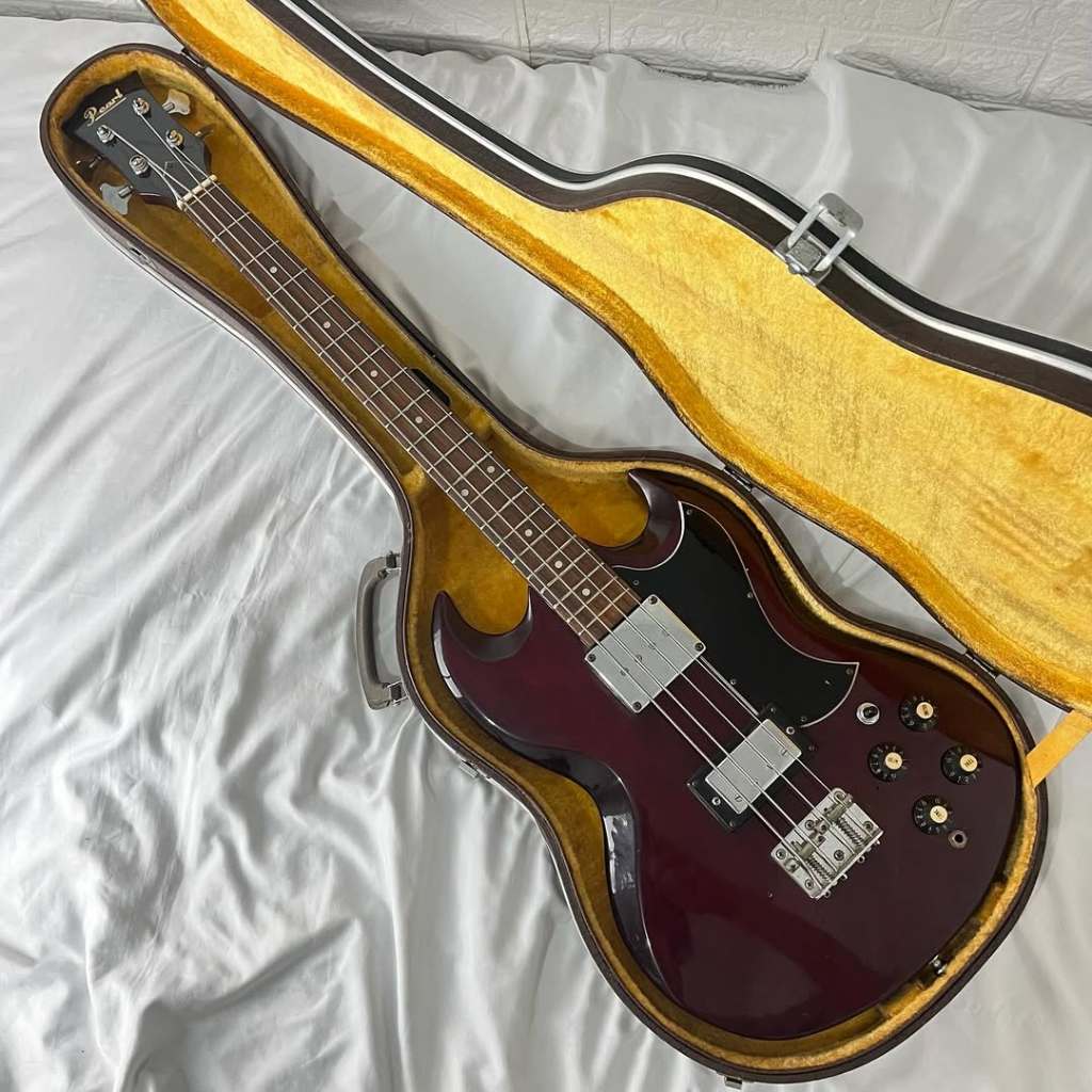 1970s Pearl SG Bass Japan with Hardcase n greco gibson usa fender