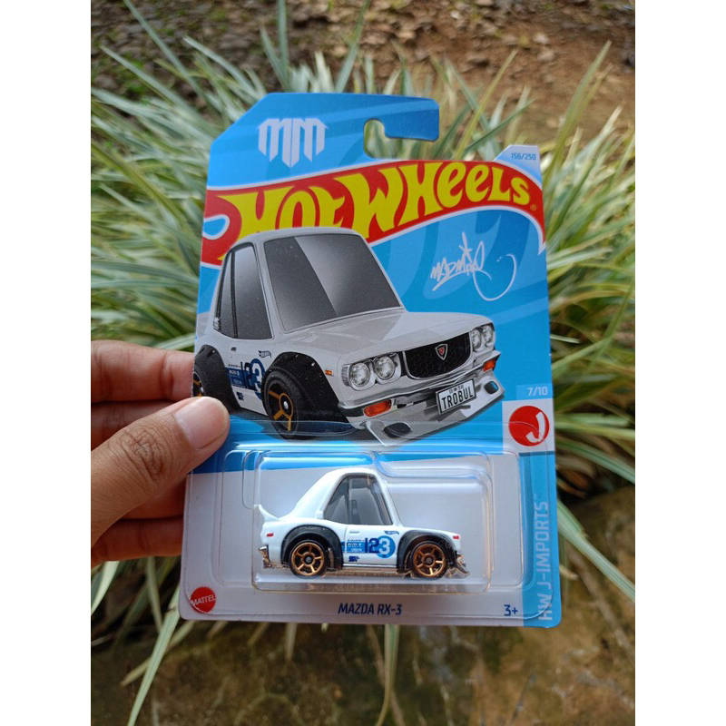 Hot Wheels Mazda RX-3 (Putih) – Hot Wheels Mainline HW J-Imports