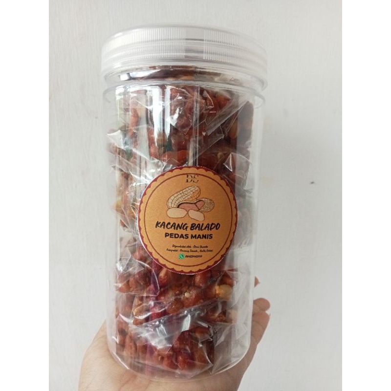 

Kacang Balado Pedas Manis isi 20 pcs kemasan Toples
