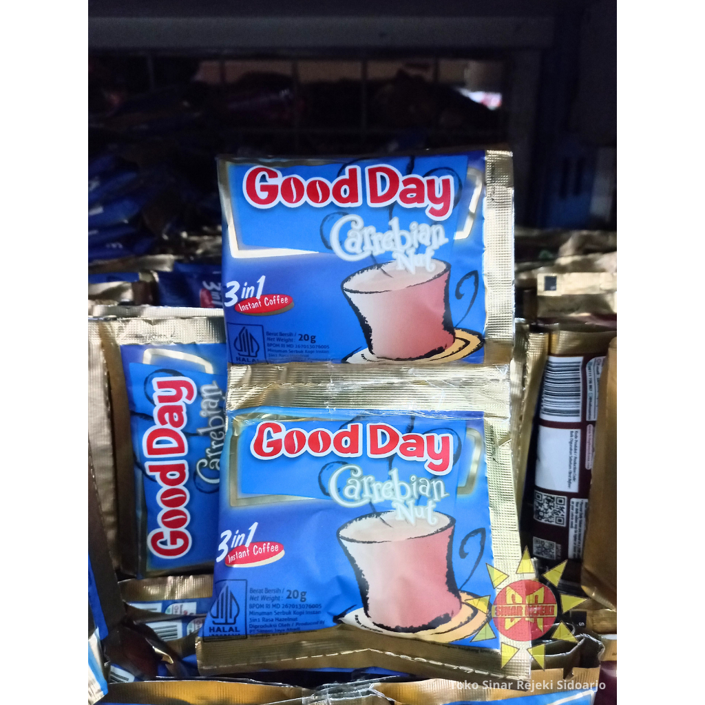 

Good Day Carrebian Nut 3 in 1 Isi 10 Sachet @20 gram