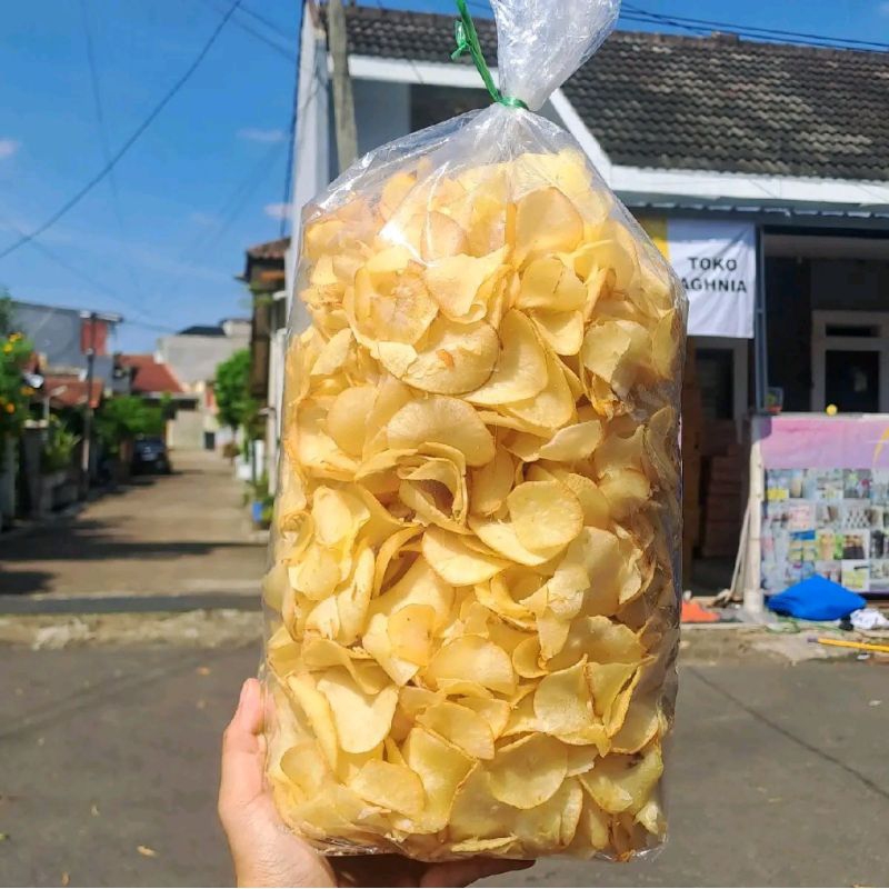 

Keripik Singkong 1kg Renyah dan Gurih Aroma Daun Bawang -Makanan Cemilan Asin Kering - Snack, Food singkong singkong Kripik Camilan