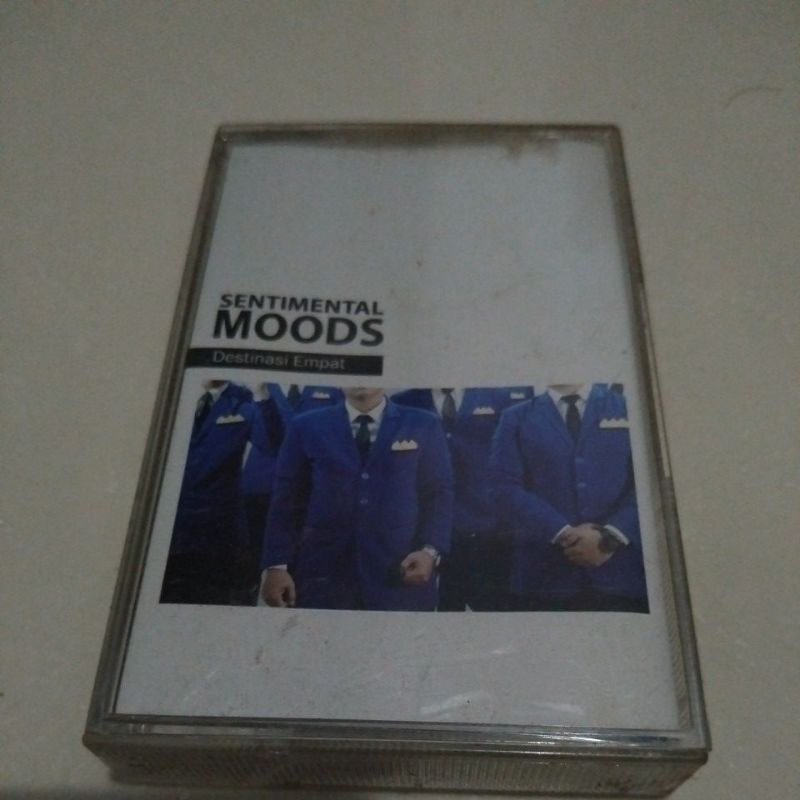 Kaset Tape  Sentimental Moods - Destinasi Empat