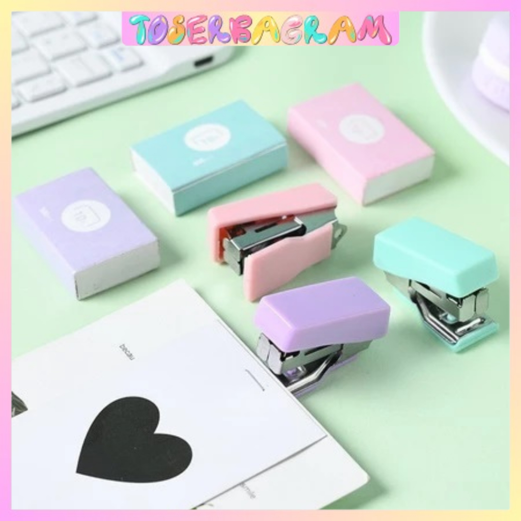 

1 Set Mini Hekter Warna Pastel Estektik / Stapler + Isi + Box