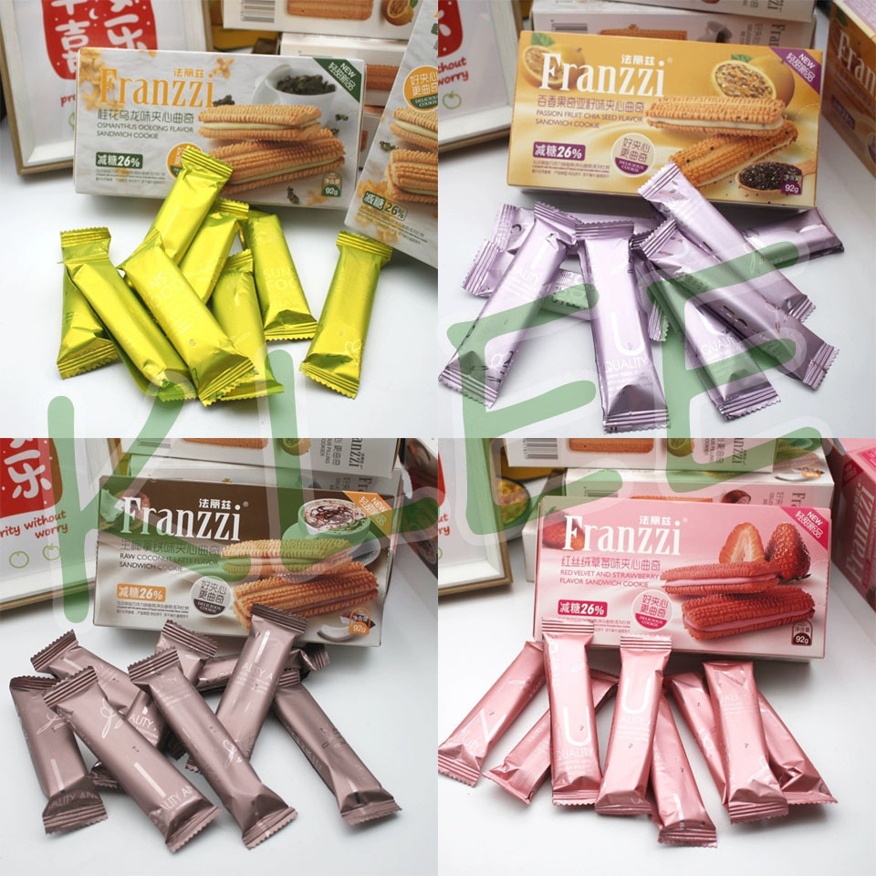 

[ECER] Franzzi Biscuit - Franzzi Sandwich Cookies - Biskuit Franzzi Sandwich Rasa Osmanthus Oolong Passion Fruit Chia Seed Raw Coconut Latte Red Velvet Strawberry Flavor 法丽兹 夹心曲奇饼干 轻甜新品 桂花乌龙 百香果奇亚籽 生椰拿铁 红丝绒草莓味