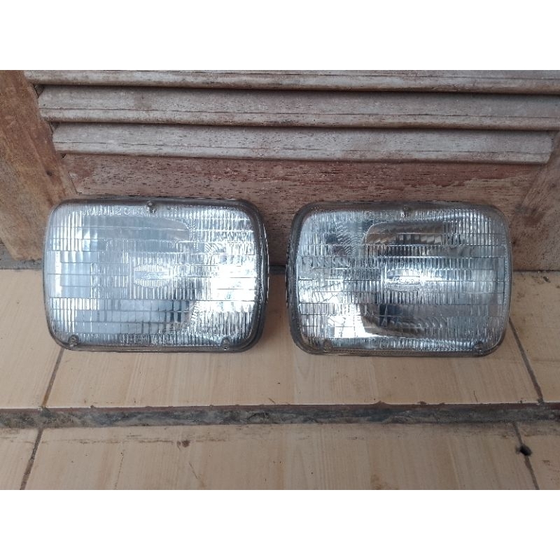 Headlamp kotak H4 Koito made in japan