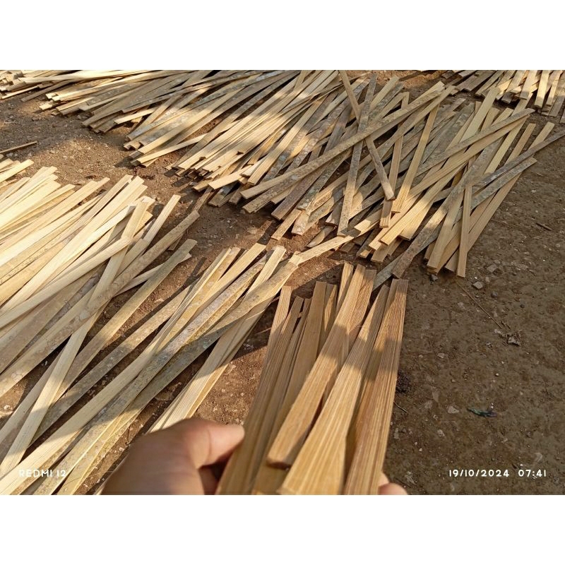 bambu petung super serat merah UK 57-60cm bahan layangan Sukhoi seot