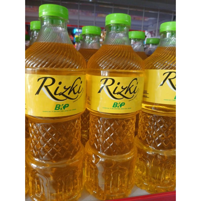 

Minyak goreng sawit Rizki botol 800ml