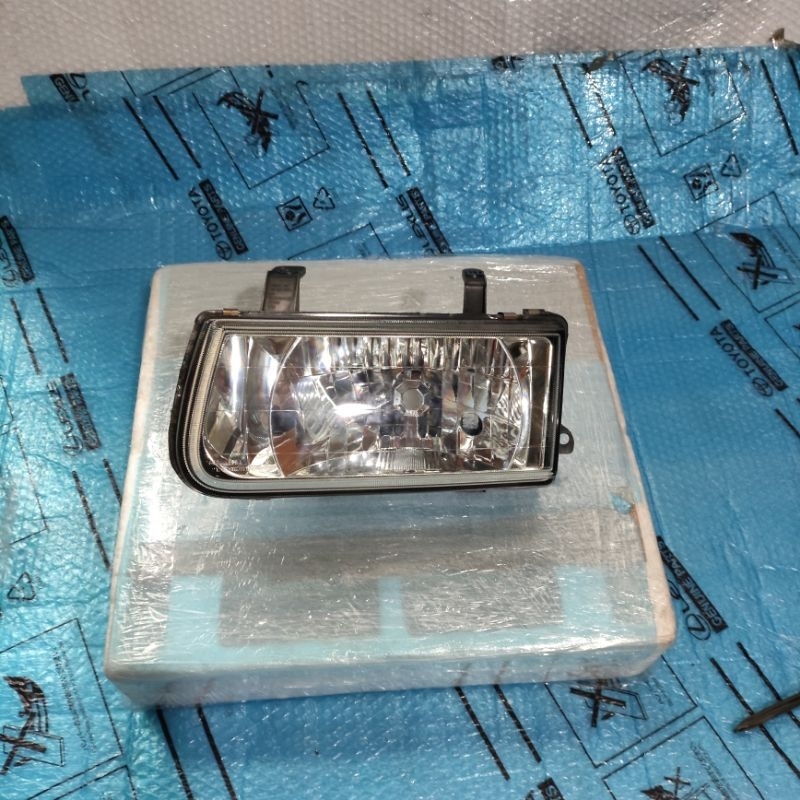 Headlamp Lampu Depan Isuzu Panther Kapsul Original