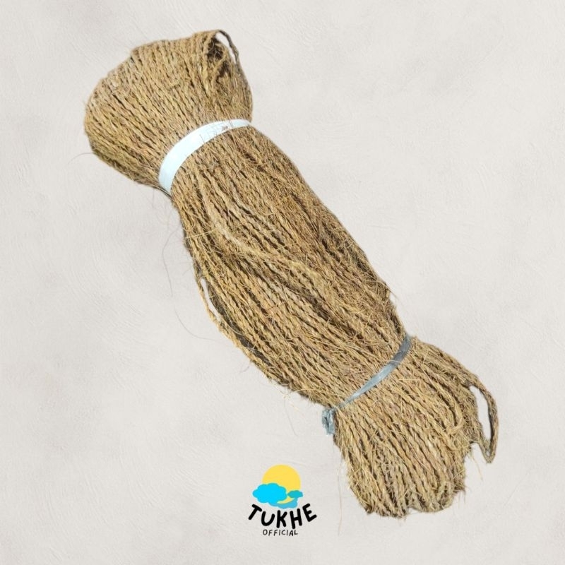 

Tukhe | Tali Kerajinan Souvernir Sabut Kelapa ± 1 - 2 mm Panjang ± 100 Meter