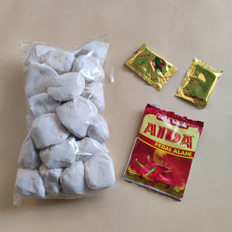 

Basreng Mentah 1kg + Bumbu Tabur 2pcs Atom 1pcs Aida Chili