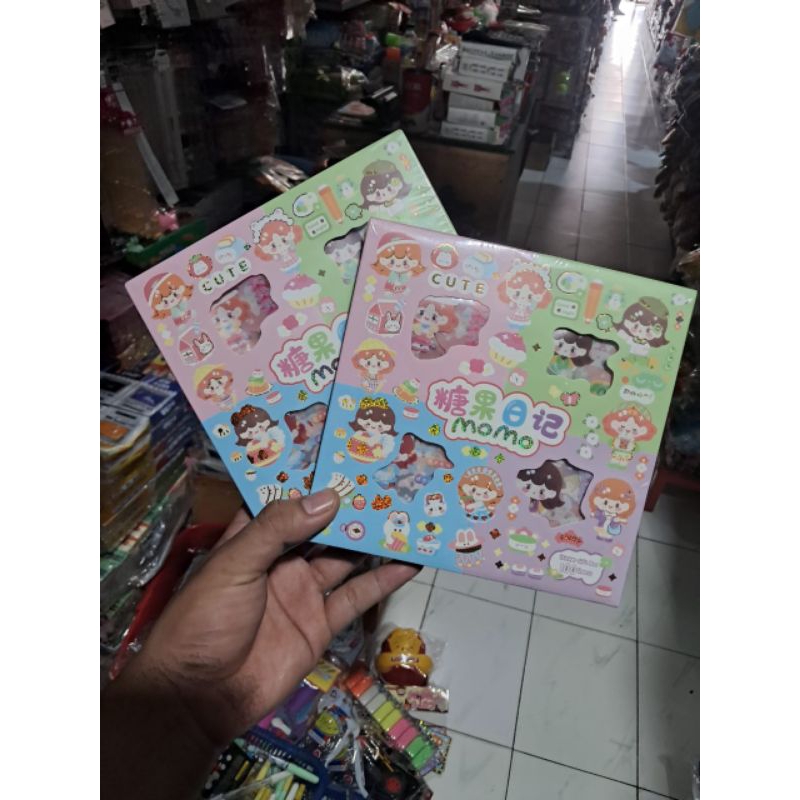 

Stiker Momo Box isi 100 lembar
