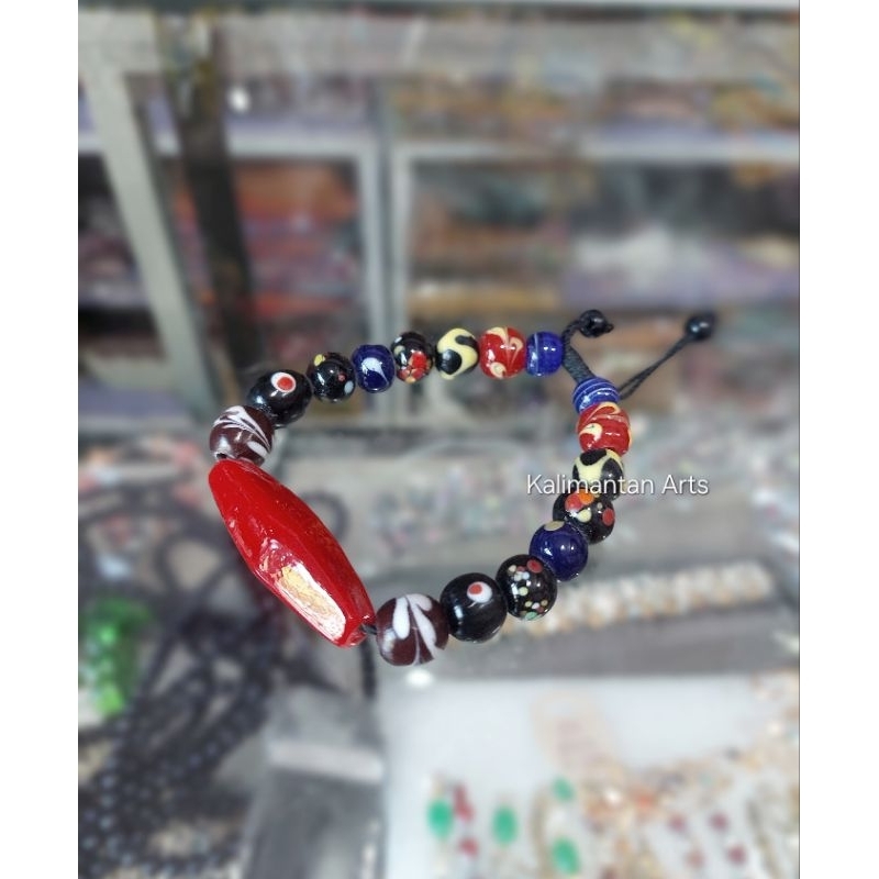 Gelang Manik Lamiang / Gelang Batu Lamiyang Dayak Kalimantan