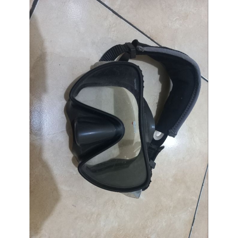 Masker Kacamata Selam Mares
