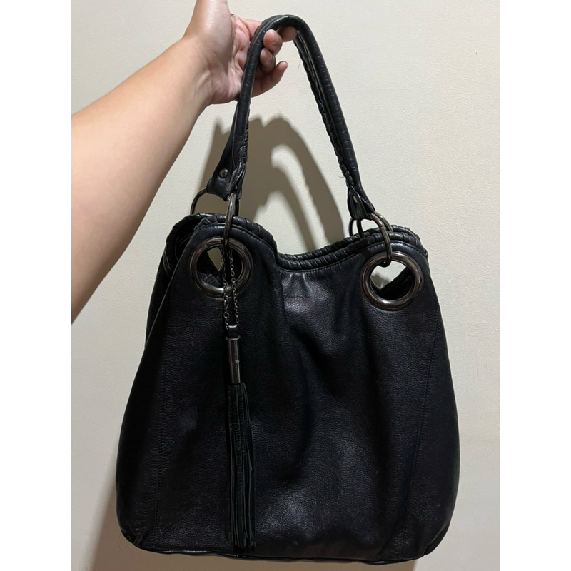 PRELOVED HOBO SSAMZIE HITAM LEATHER