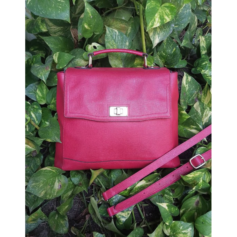 tas itsbag merah