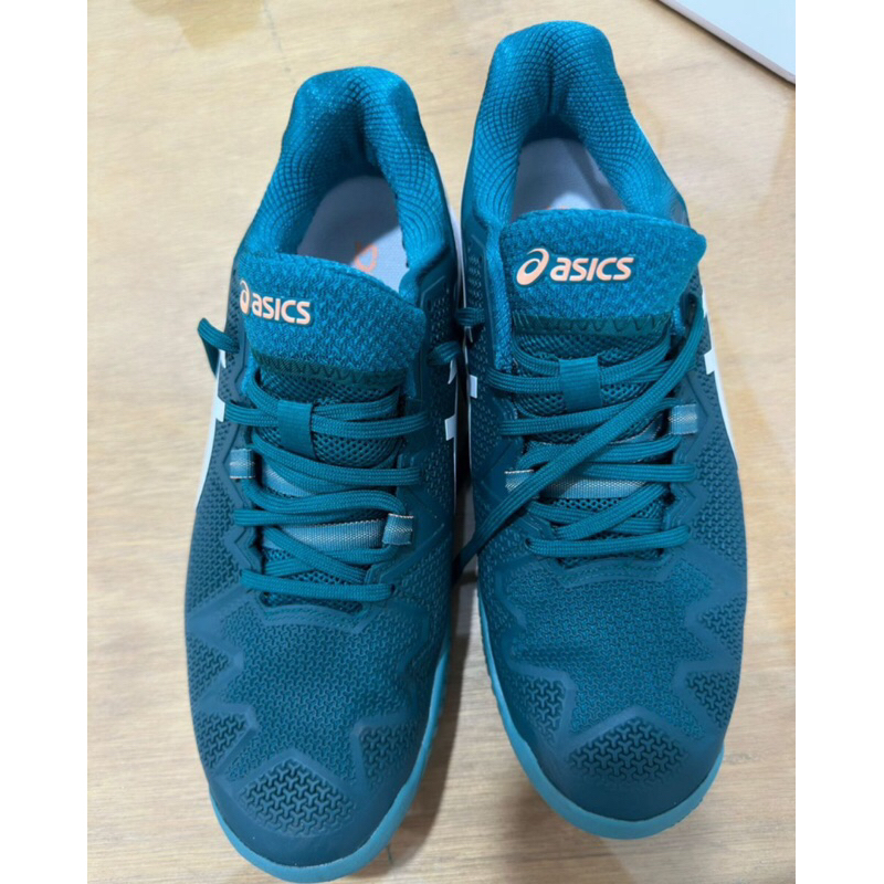 Sepatu tenis Asics Gel