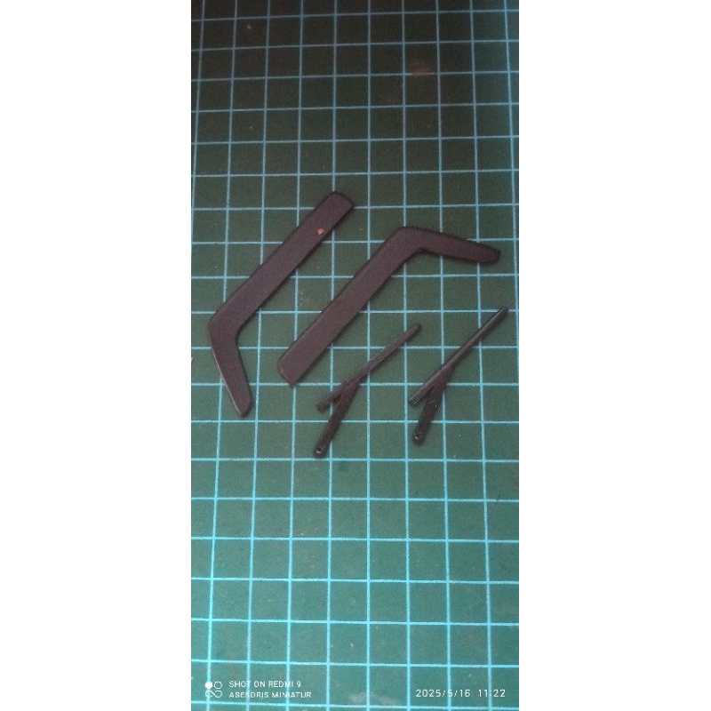 TALANG PINTU KABIN&WIPER MINIATUR TRUK PLASTIK, L300 PLASTIK