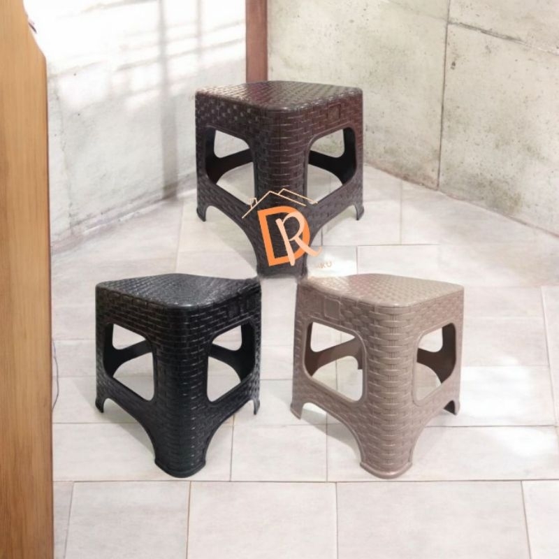 DINGKLIK Plastik Rotan/ Kursi Dapur plastik / bangku jongkok anak