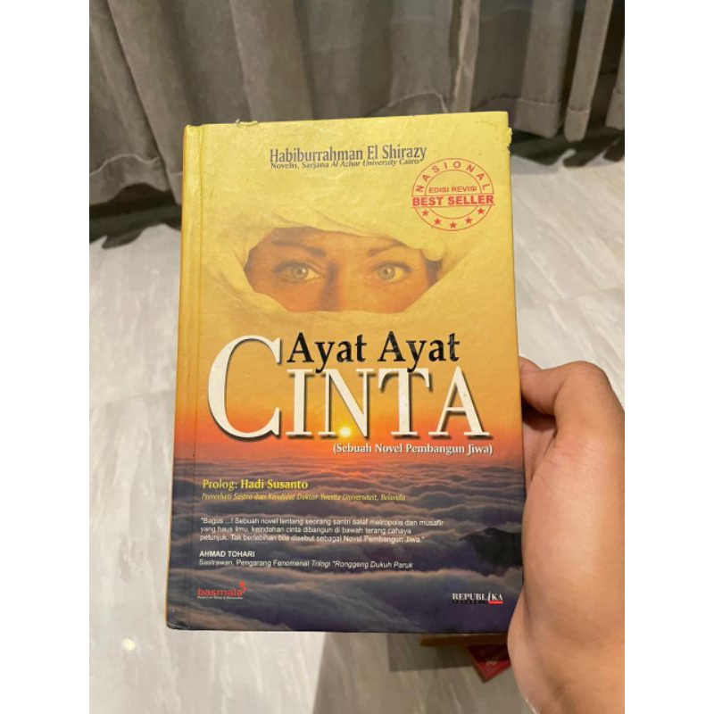 Novel Ayat Ayat Cinta Novel Pembangun Jiwa