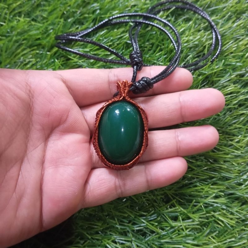 kalung liontin etnik wire wrapping batu akik hijau botol / green Chalcedony jumbo