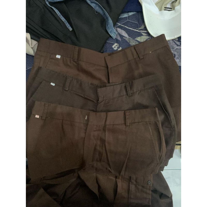 || PRELOVED || Celana Pramuka Saku