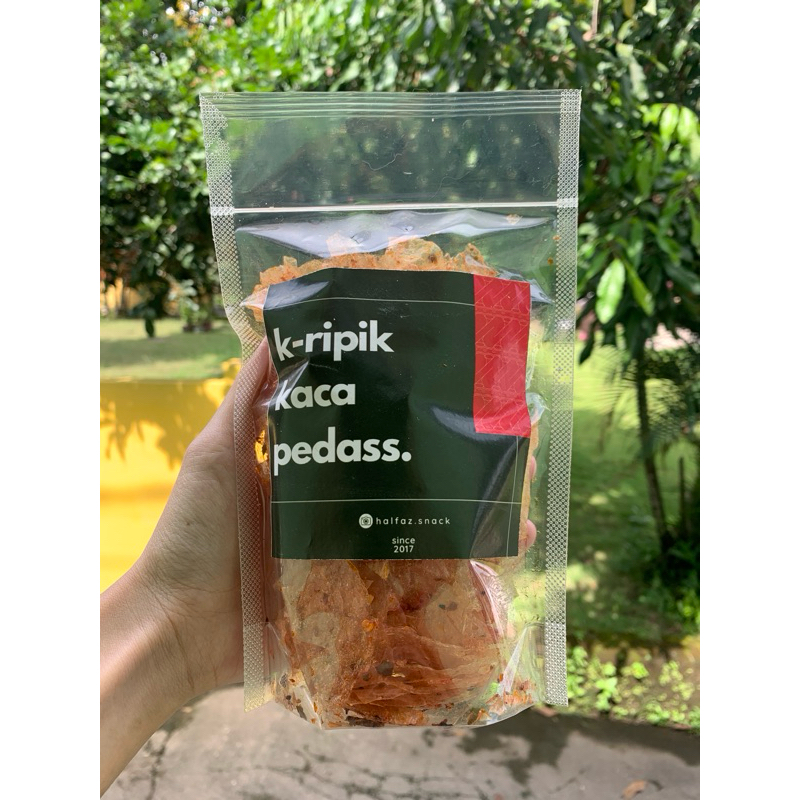 

KERIPIK KACA PEDAS SUPER [100 GR]| Camilan Dengan Sensasi Pedas dan Unik