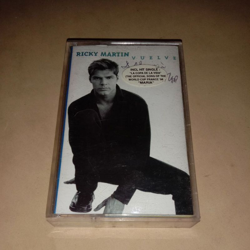 Kaset Ricky Martin Vuelve