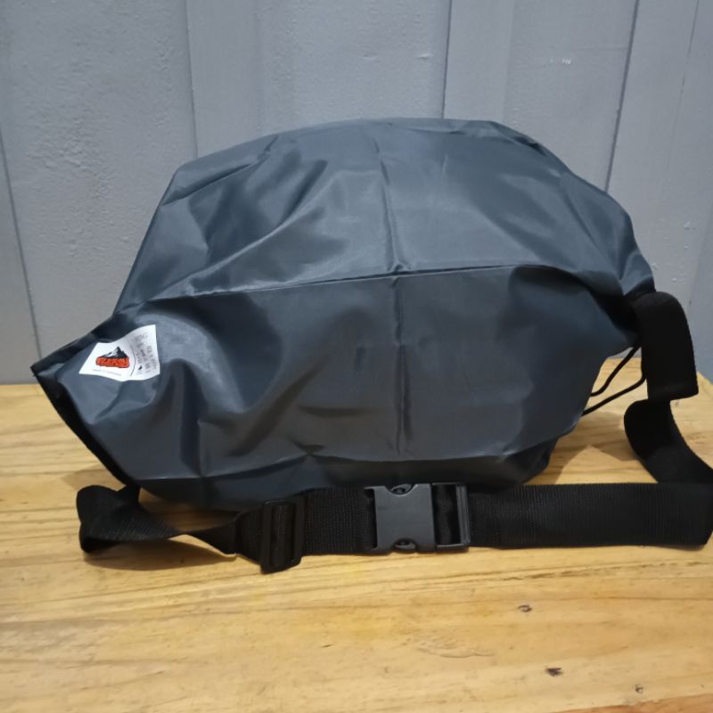 Tas helm FLEKSY anti air anti debu tas helm slempang original