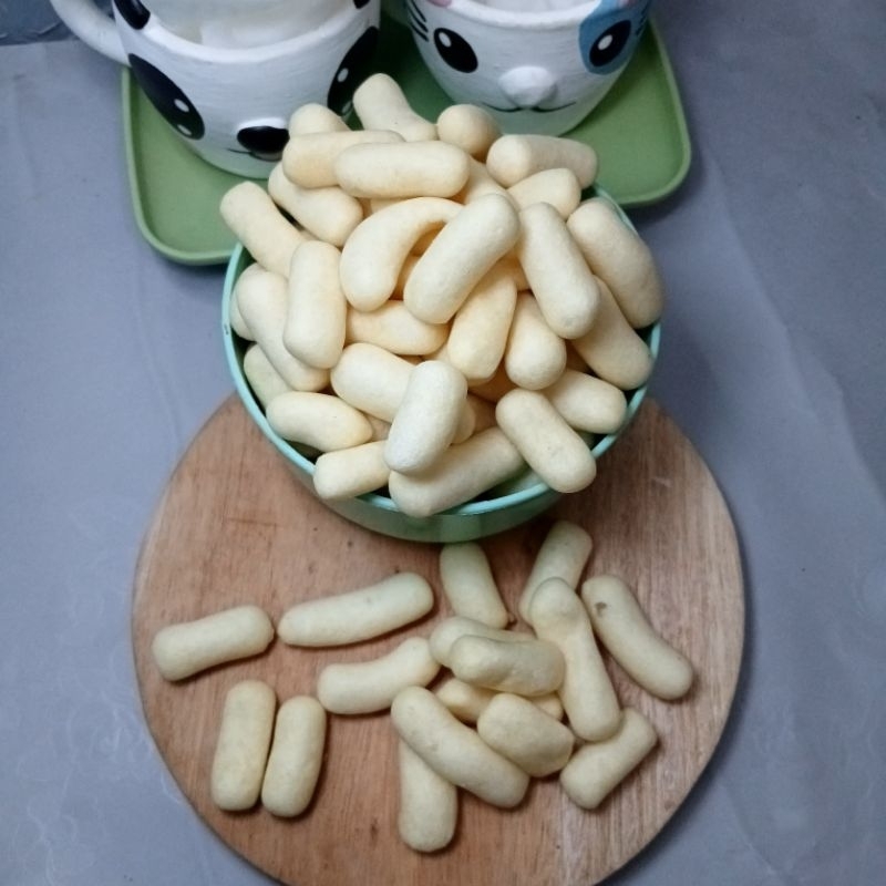 

Kerupuk Pilus Ikan Original 250g – Gurih Renyah, Camilan Khas dengan Rasa Ikan Asli!