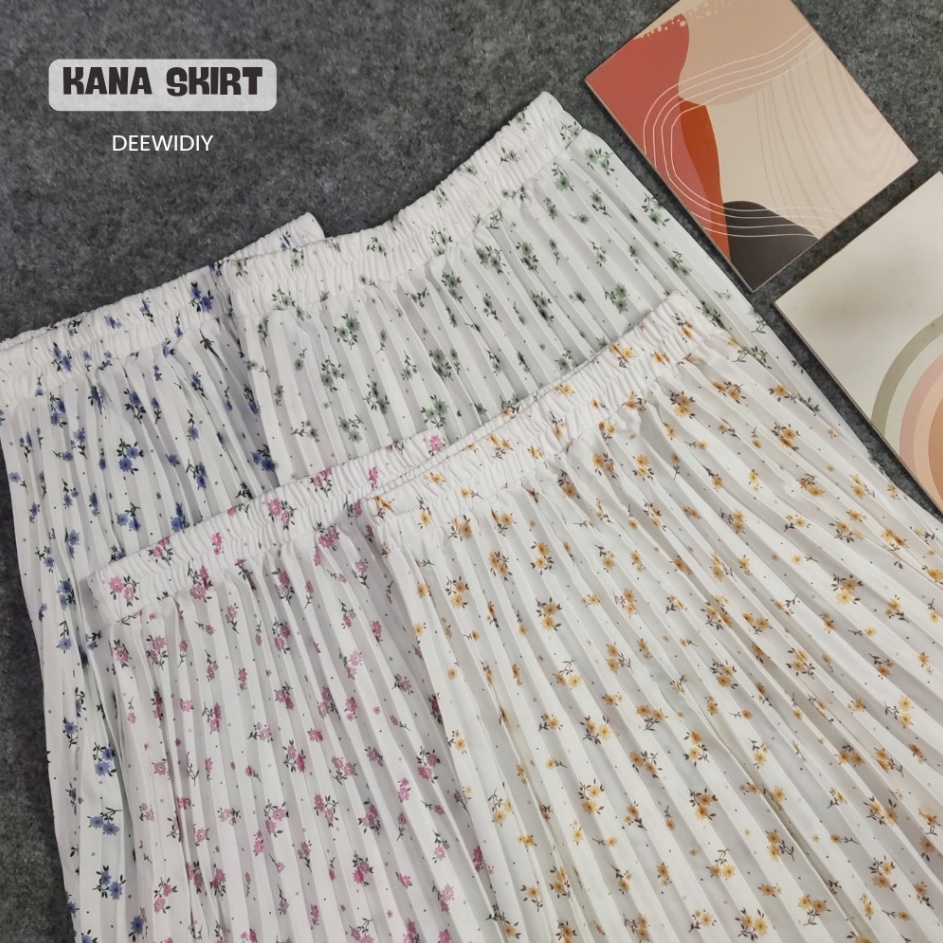 ROK PLISKET WARNA PUTIH MOTIF BUNGA KOREA  ROK PLISKET PREMIUM  ROK PANJANG WANITA  FLOWERY PLEATS S