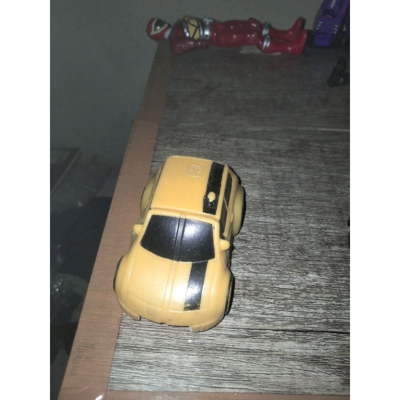 Happy meal mcd Bumblebee transformers animated