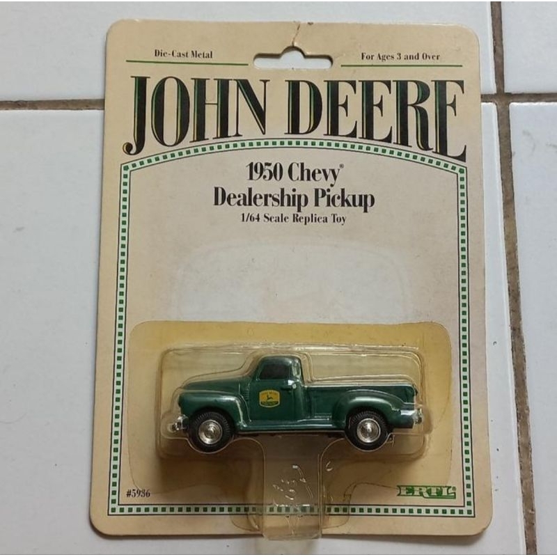 ertl 1950 chevy dealership pickup john deere diecast 1/64 (t)