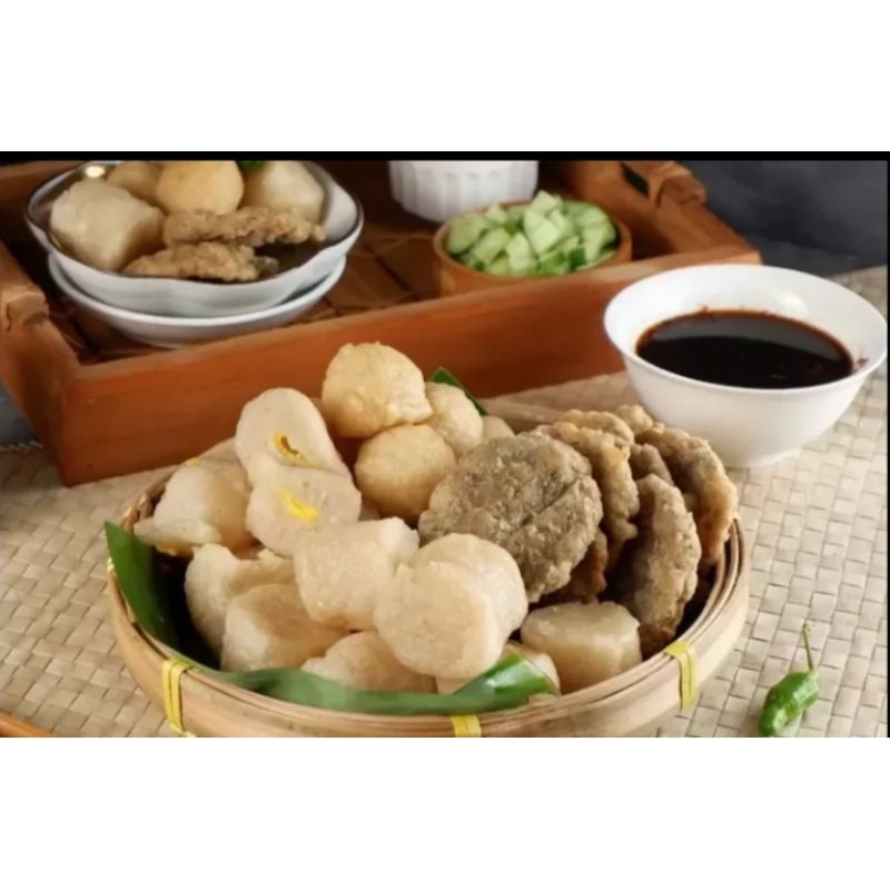 

Pempek Palembang asli,,pempek campur 33/33 mix free cuka 1 botol di vacum