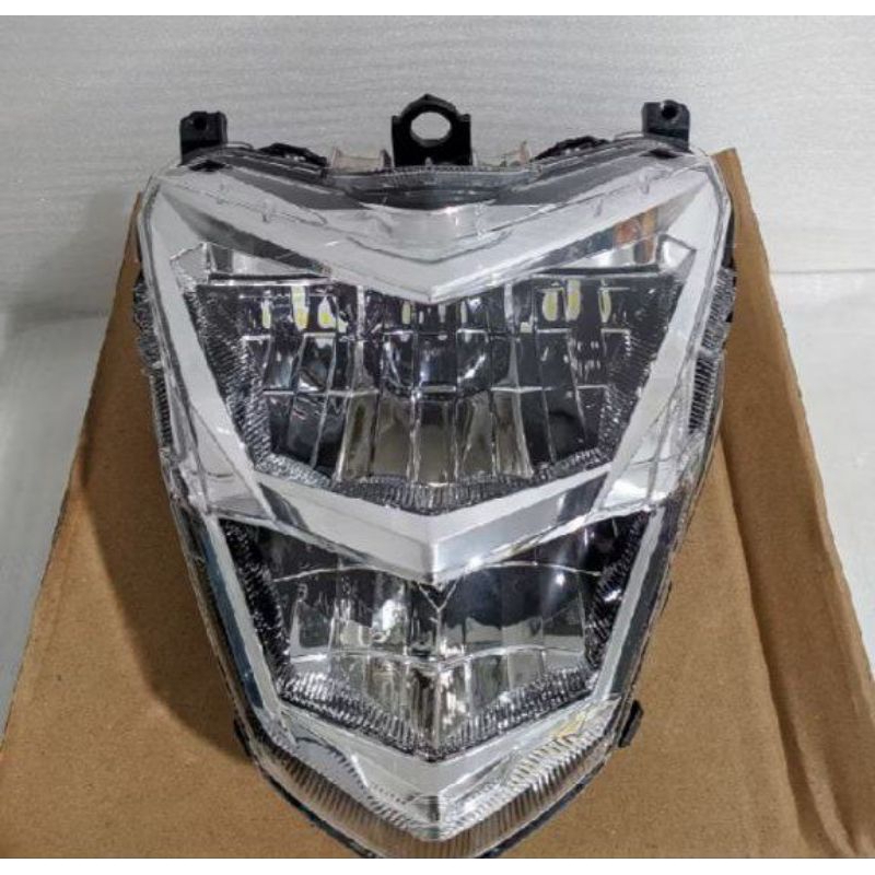 Reflektor CB 150R New