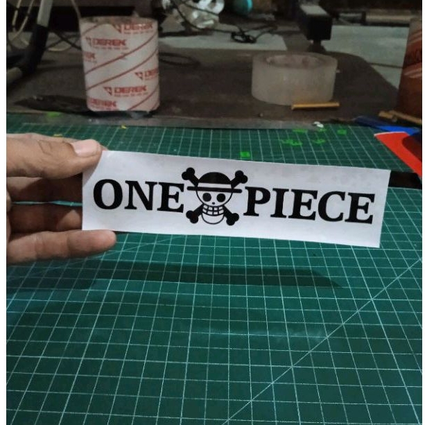 STIKER ONE PIECE V1 | STICKER CUTTING MOBIL MOTOR HELM LAPTOP
