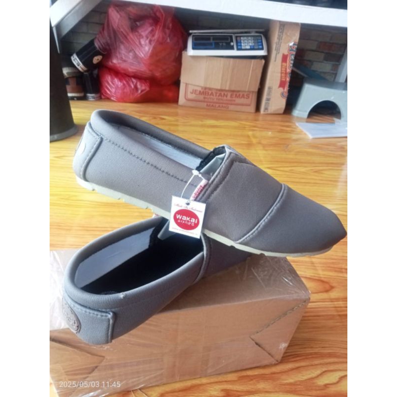 sepatu wakai pria