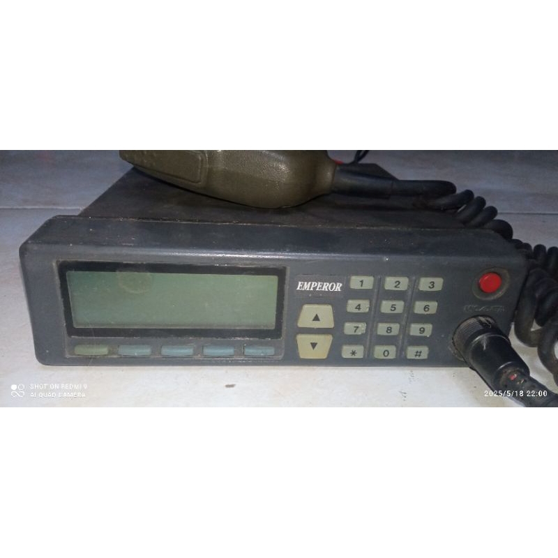 radio rig emperor uhf