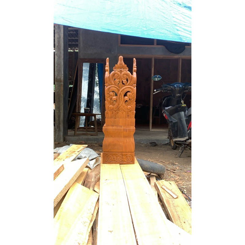 TEMPEL UKIRAN UNTUK TIANG JOGLO ATAU TIANG COR