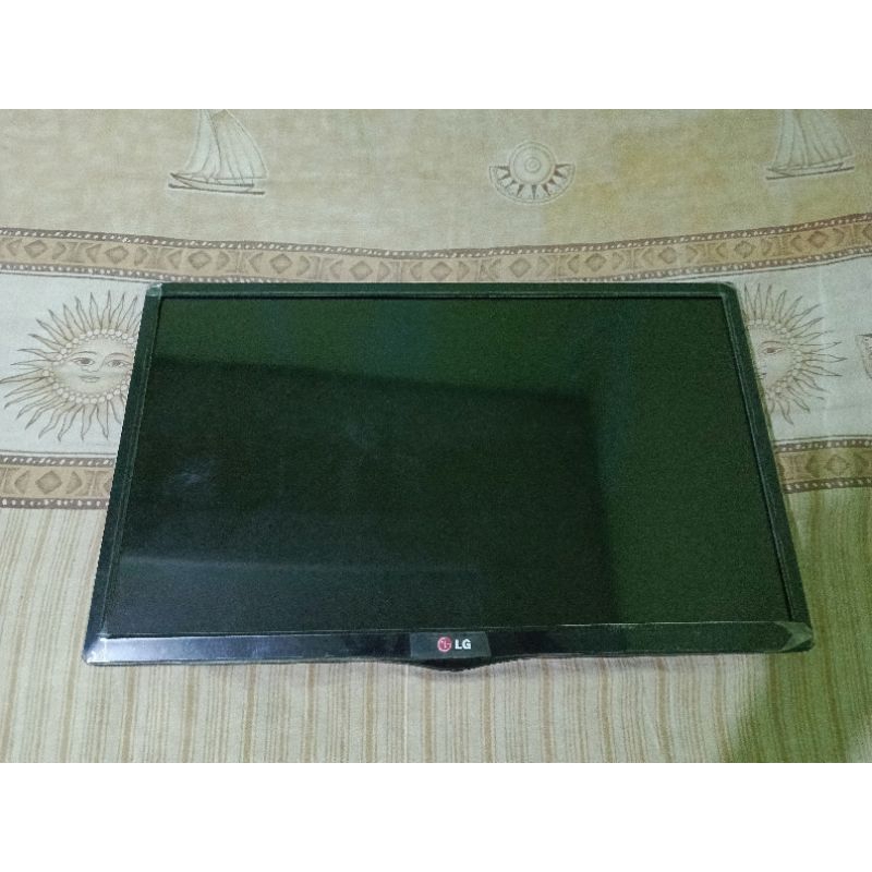 TV 24 inch LED LG