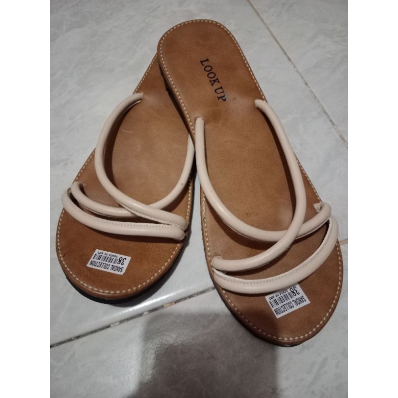 Lookup Sandal cream