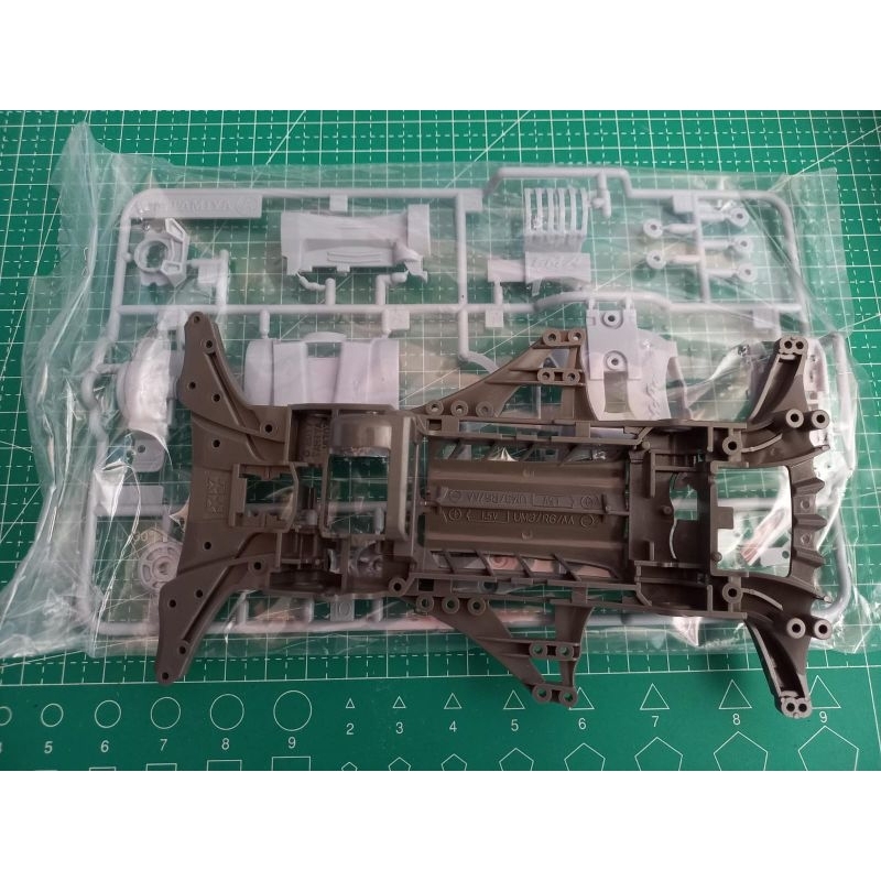 Tamiya Chassis FMA Olive Grey Gearbox Grey Original Loose Kit
