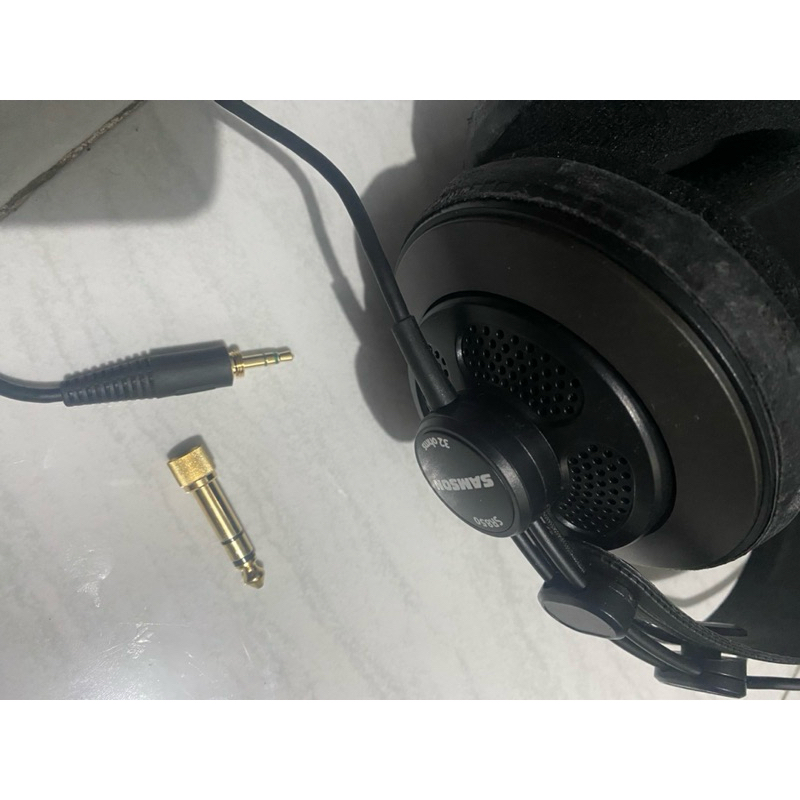 Headphone Samson SR850