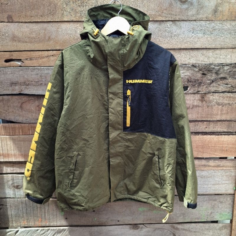 jaket outdoor hummer tahan air