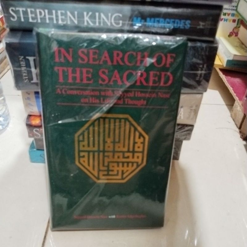 BUKU ORIGINAL IN SEARCH OF THE SACRED